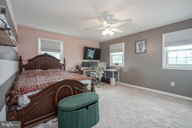 908 N BEECHAM RD, Williamstown, NJ 08094
