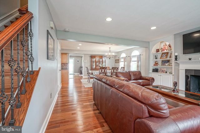 908 N BEECHAM RD, Williamstown, NJ 08094