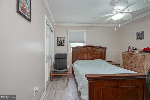 908 N BEECHAM RD, Williamstown, NJ 08094
