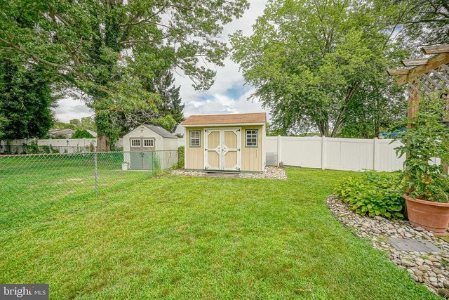 908 N BEECHAM RD, Williamstown, NJ 08094