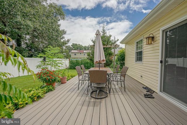 908 N BEECHAM RD, Williamstown, NJ 08094