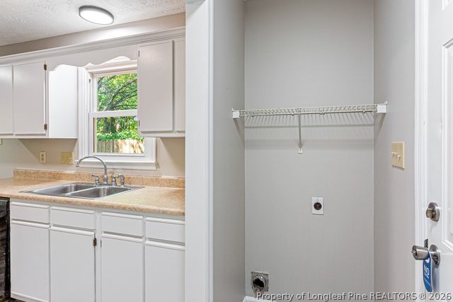 6417 Rhemish Drive, Fayetteville, NC 28304