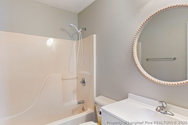 6417 Rhemish Drive, Fayetteville, NC 28304