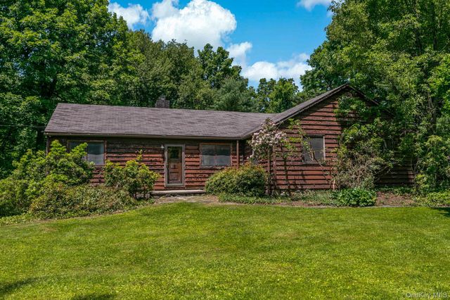 538 Croton Heights Road, Yorktown Heights, NY 10598