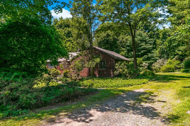 538 Croton Heights Road, Yorktown Heights, NY 10598