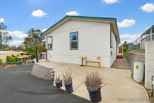 300 Thornton SPC 14, El Cajon, CA 92021