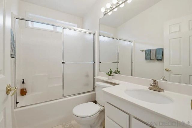 300 Thornton SPC 14, El Cajon, CA 92021