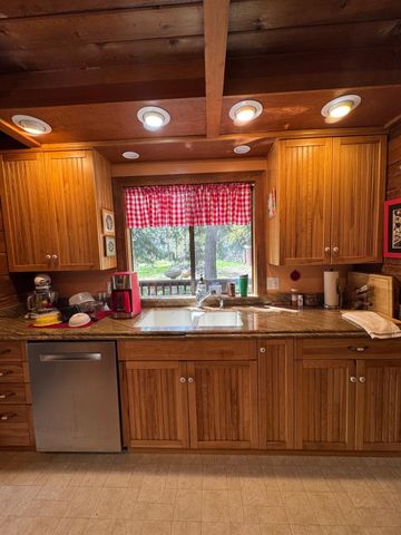 14551 Cattail Ln, Grass Valley, CA 95945