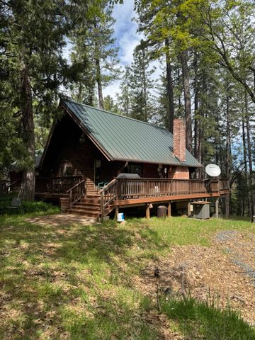 14551 Cattail Ln, Grass Valley, CA 95945