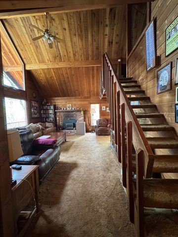 14551 Cattail Ln, Grass Valley, CA 95945