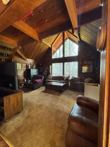 14551 Cattail Ln, Grass Valley, CA 95945