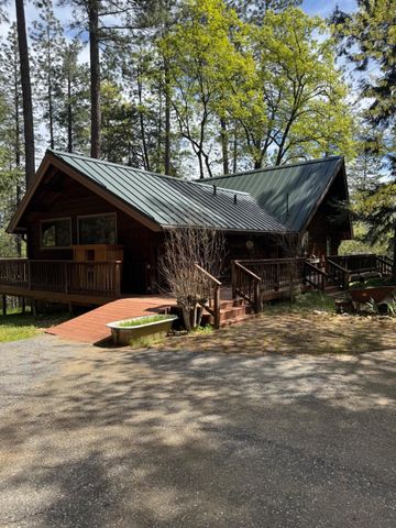 14551 Cattail Ln, Grass Valley, CA 95945