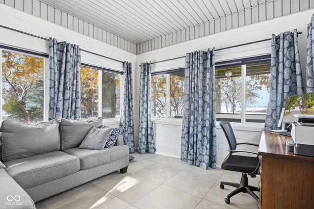 7321 W 300 S, Jamestown, IN 46147