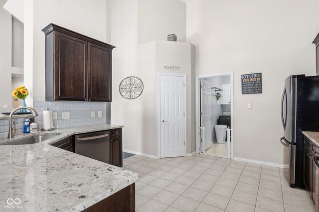 7321 W 300 S, Jamestown, IN 46147