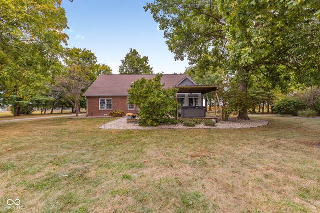 7321 W 300 S, Jamestown, IN 46147