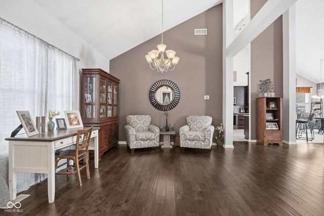 7321 W 300 S, Jamestown, IN 46147