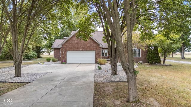 7321 W 300 S, Jamestown, IN 46147