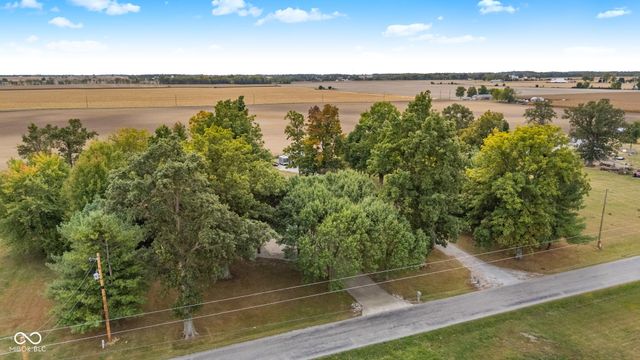 7321 W 300 S, Jamestown, IN 46147