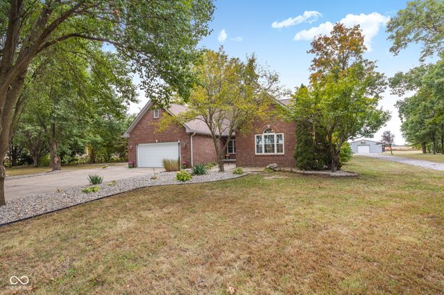 7321 W 300 S, Jamestown, IN 46147