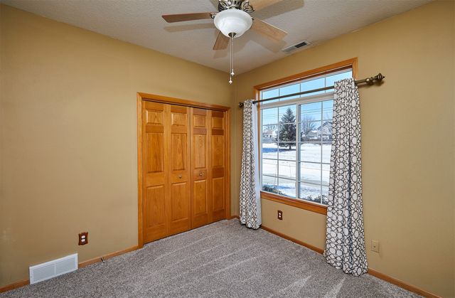 1121 SE Birch Lane, Ankeny, IA 50021