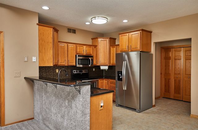 1121 SE Birch Lane, Ankeny, IA 50021