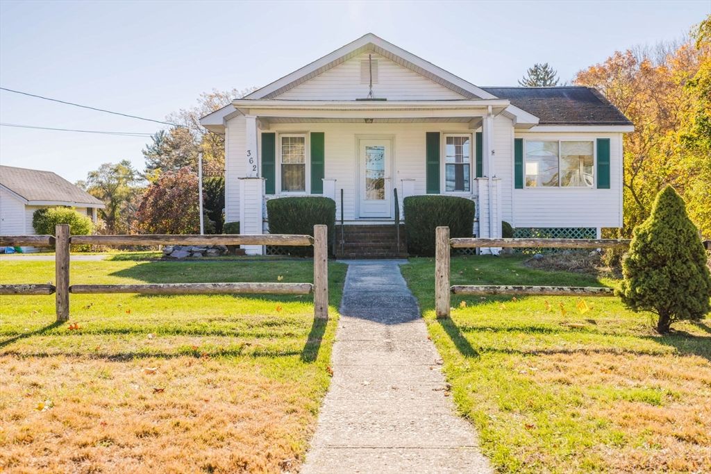 362 East St, Wrentham, MA 02093