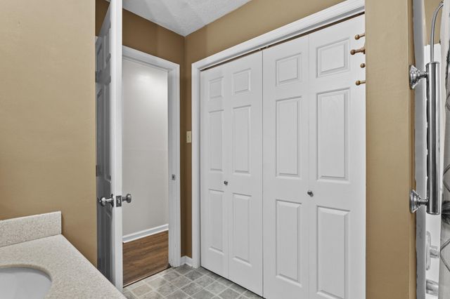 115 Powhatan Trail, Versailles, KY 40383