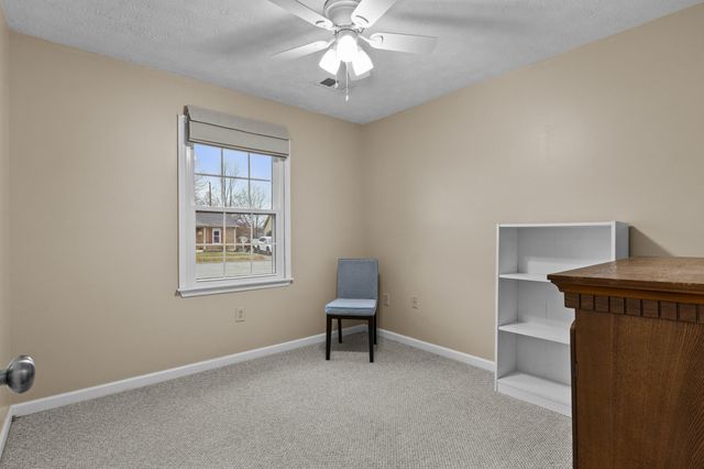 115 Powhatan Trail, Versailles, KY 40383