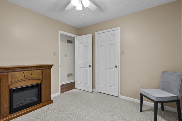 115 Powhatan Trail, Versailles, KY 40383