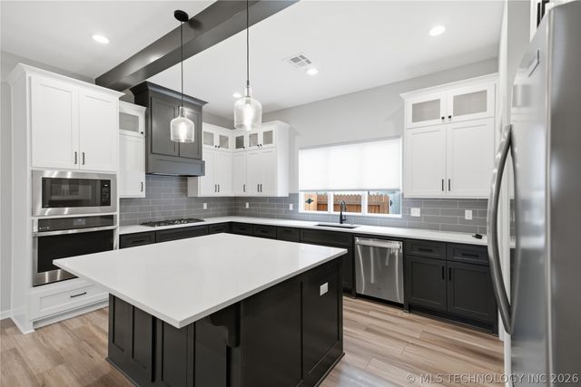 11460 S Ash Street, Jenks, OK 74037