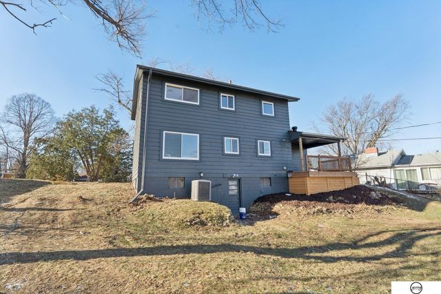 1217 Wilroy Road, Bellevue, NE 68005