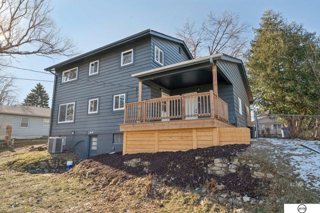 1217 Wilroy Road, Bellevue, NE 68005