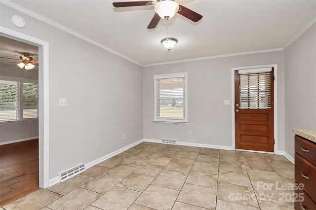 8911 Reames Road, Charlotte, NC 28216