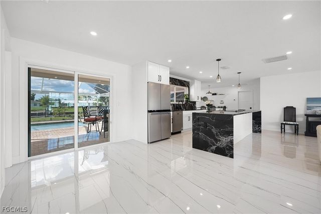 4930 Edith Esplanade, Cape Coral, FL 33904