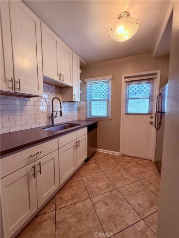 208 Granada 210B, Long Beach, CA 90803