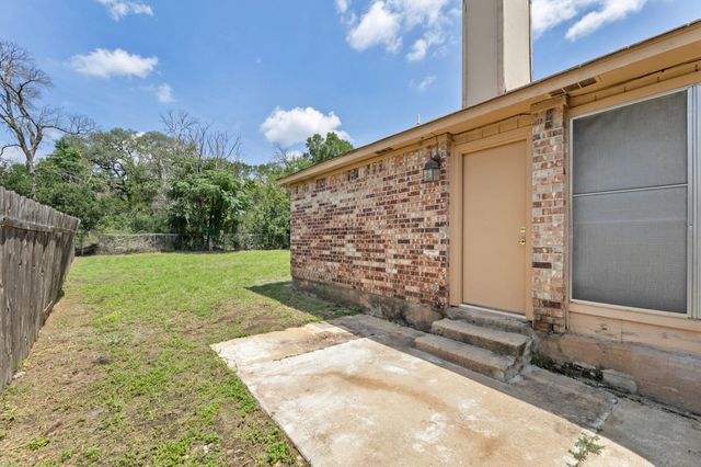 6002 Parkwood DR B, Austin, TX 78735