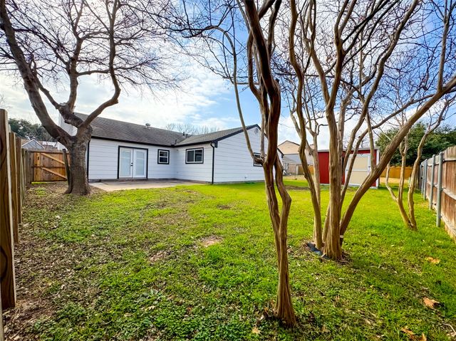 2602 Bennington Court, Grand Prairie, TX 75052