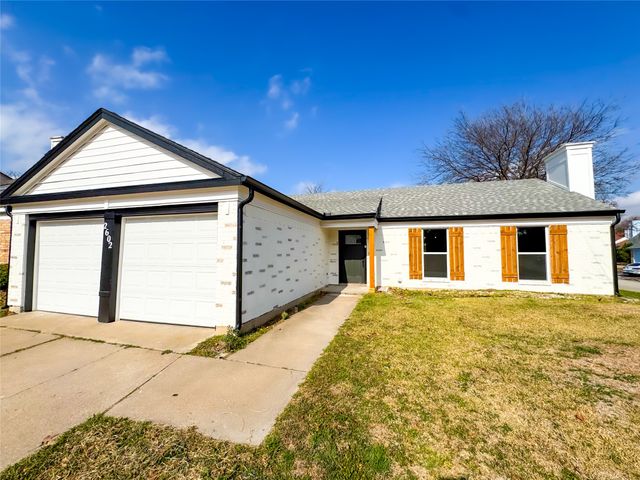 2602 Bennington Court, Grand Prairie, TX 75052