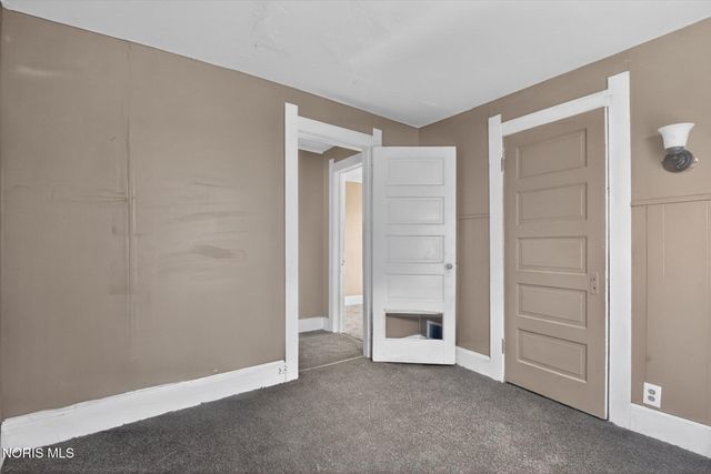 1225 Varland Avenue, Toledo, OH 43605
