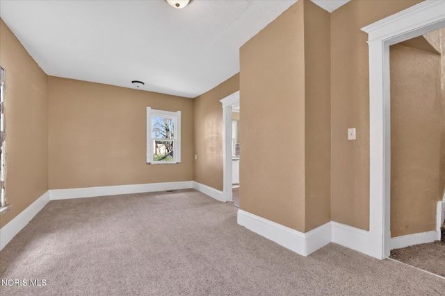 1225 Varland Avenue, Toledo, OH 43605