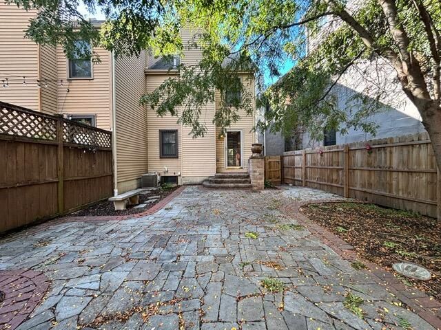 996 Neil Avenue, Columbus, OH 43201