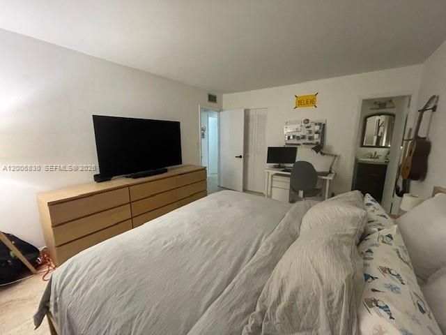 1560 Mckinley St 101W, Hollywood, FL 33020