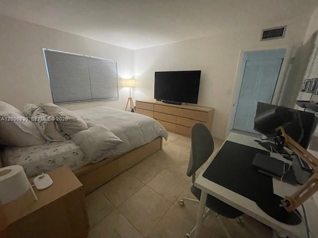 1560 Mckinley St 101W, Hollywood, FL 33020