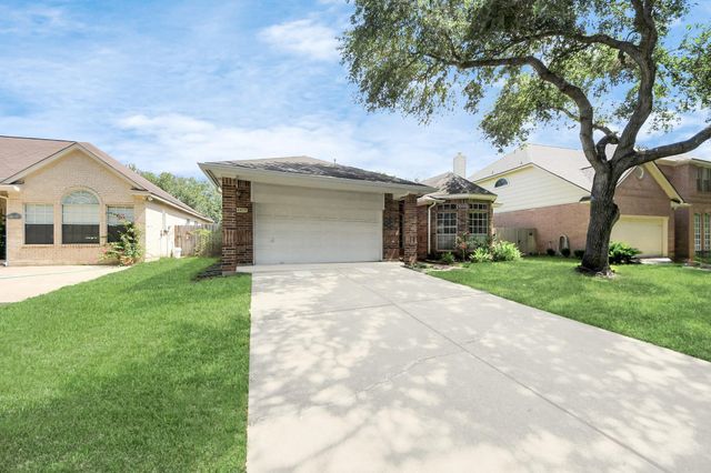 4615 Jaymar Drive, Sugar Land, TX 77479