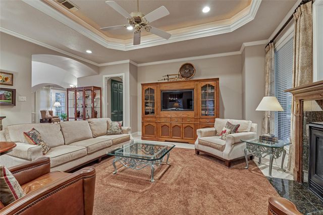 3073 Bentwater Drive, Montgomery, TX 77356