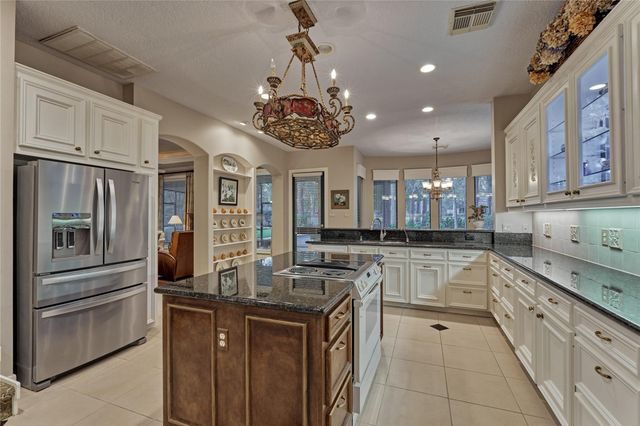 3073 Bentwater Drive, Montgomery, TX 77356