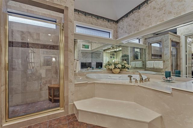 3073 Bentwater Drive, Montgomery, TX 77356
