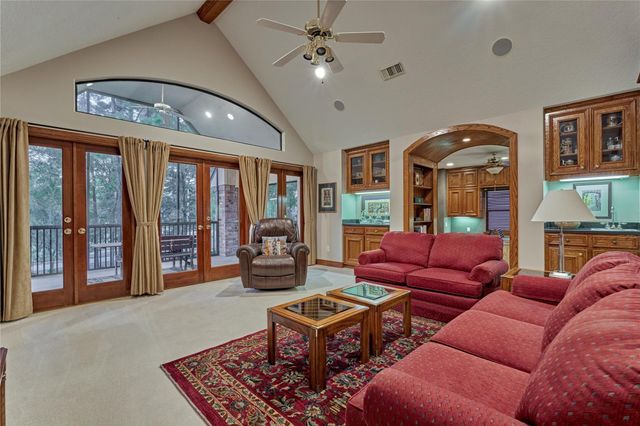 3073 Bentwater Drive, Montgomery, TX 77356