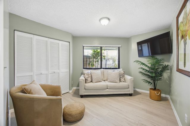 1127 E Seminole Avenue 21c, Jupiter, FL 33477