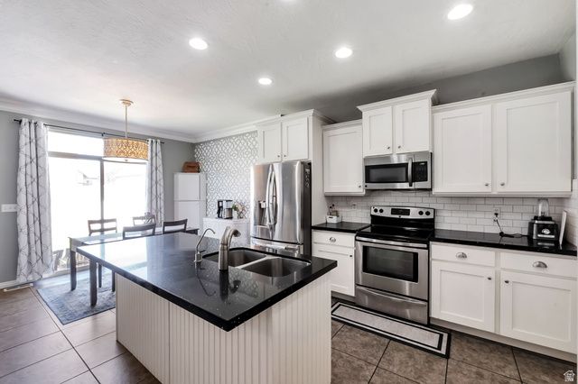 611 E AUTUMN BRANCH WAY, Draper, UT 84020